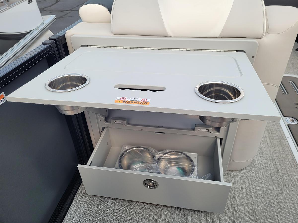 2027 Tahoe Pontoons 2385 LTZ Quad Lounger SP25