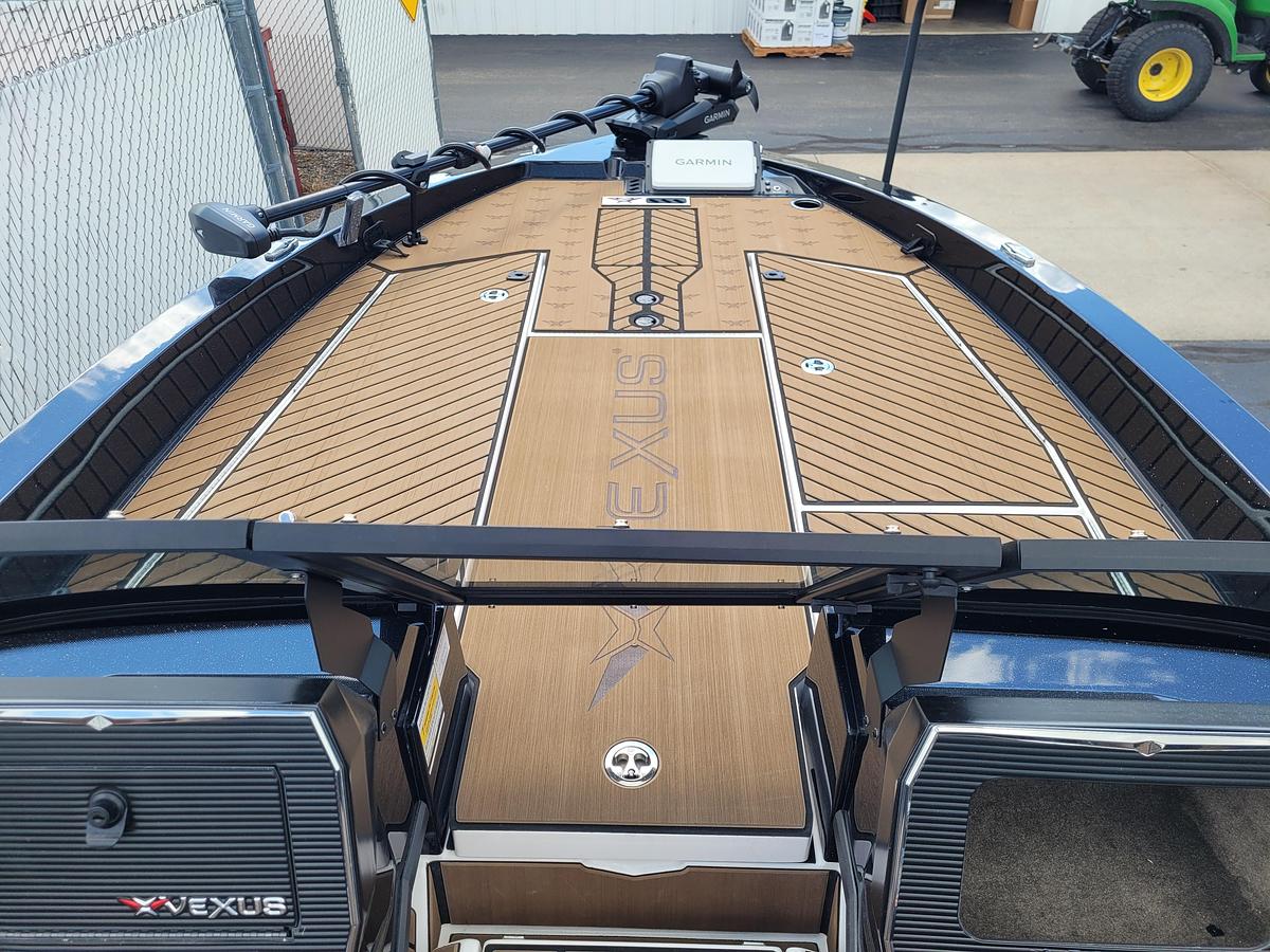 2027 Vexus DVX22s