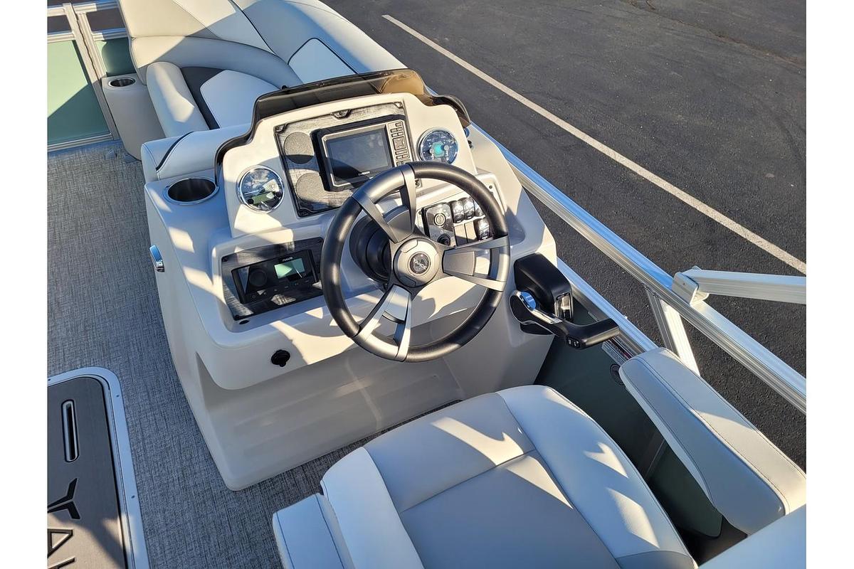 2026 Tahoe Pontoons 2185 Sport 85 Versatile Rear Bench 25" SP