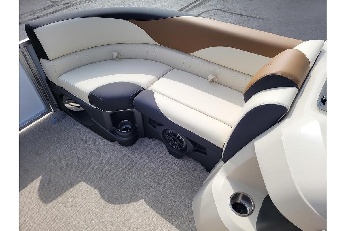 2026 Tahoe Pontoons 2185 LTZ Cruise Rear Bench