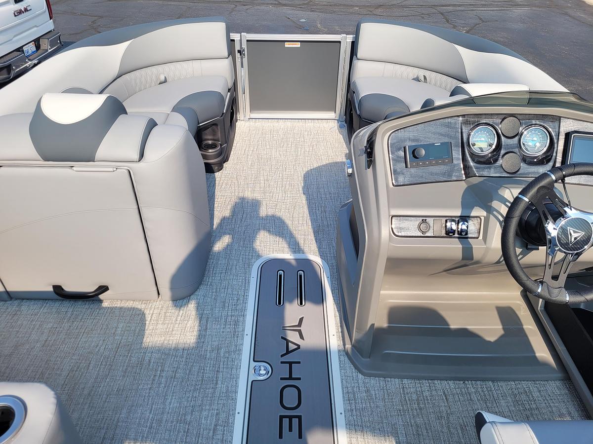 2026 Tahoe Pontoons 2385 LTZ Versatile Rear Lounger SP25