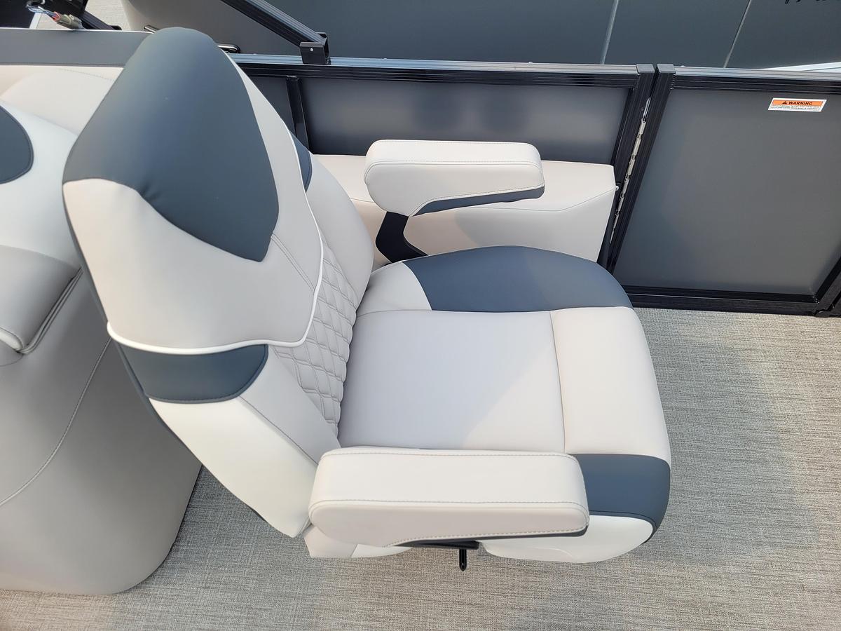 2027 Tahoe Pontoons 2385 LTZ Quad Lounger SP25