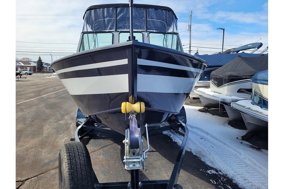 2026 Smoker Craft Avenger 188 HD PRO