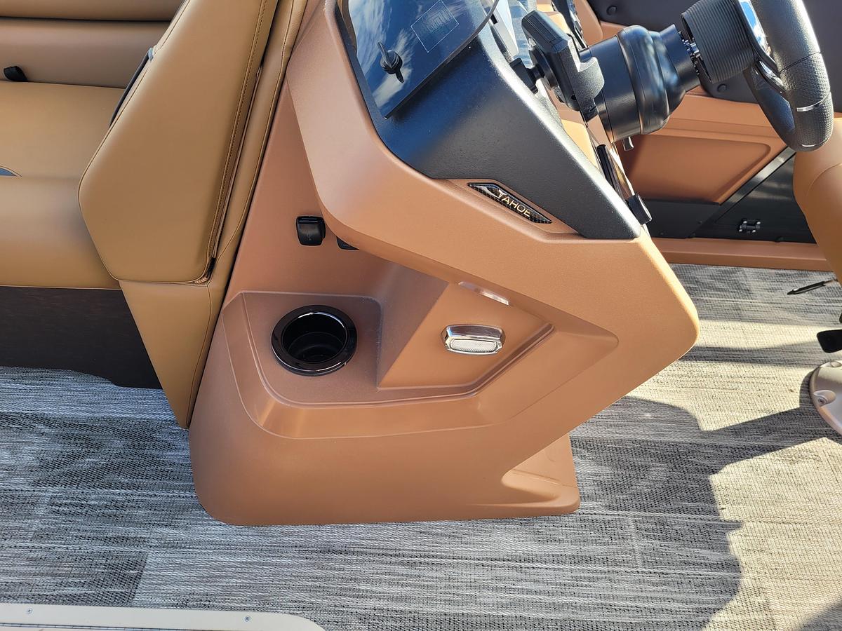 2027 Tahoe Pontoons 2385 Sport 85 Rear Fish SP25