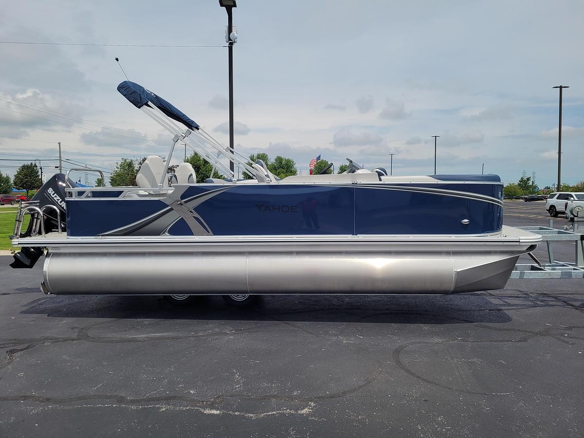 2026 Tahoe Pontoons 2185 LTZ Rear Fish