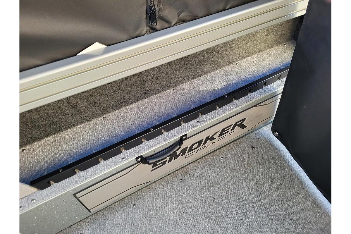 2025 Smoker Craft 210 Adventurer GLS PRO Troller