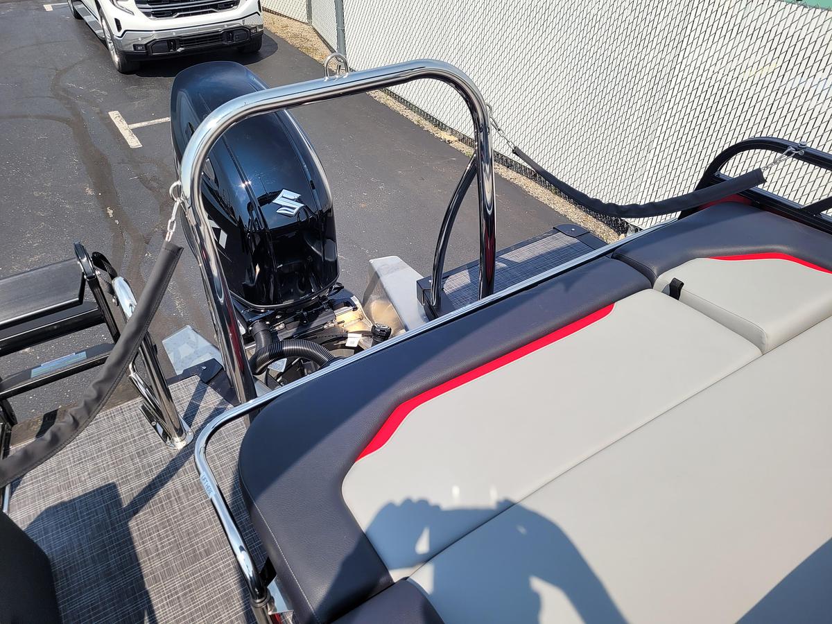 2027 Tahoe Pontoons 2180 Sport Versatile Rear Bench SP25