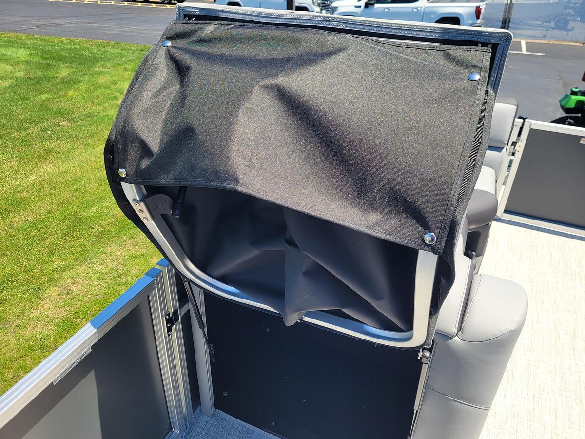 2026 Tahoe Pontoons 2385 LTZ Quad Lounger Shift SP25