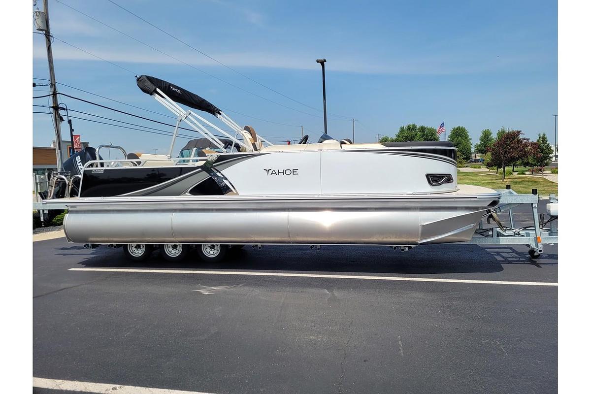 2026 Tahoe Pontoons 2385 LTZ Versatile Rear Lounger 25" SP