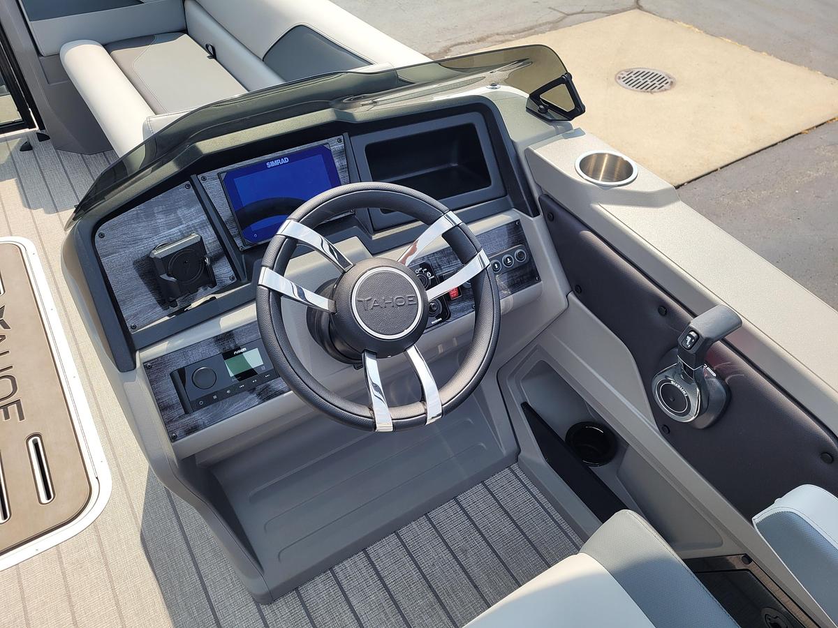2027 Tahoe Pontoons 2385 Sport 85 Versatile Rear Bench SP25