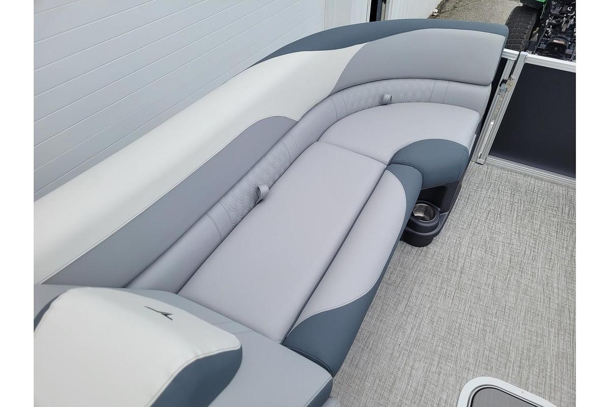 2025 Tahoe Pontoons 2385 LTZ Cruise Rear Bench 25" SP