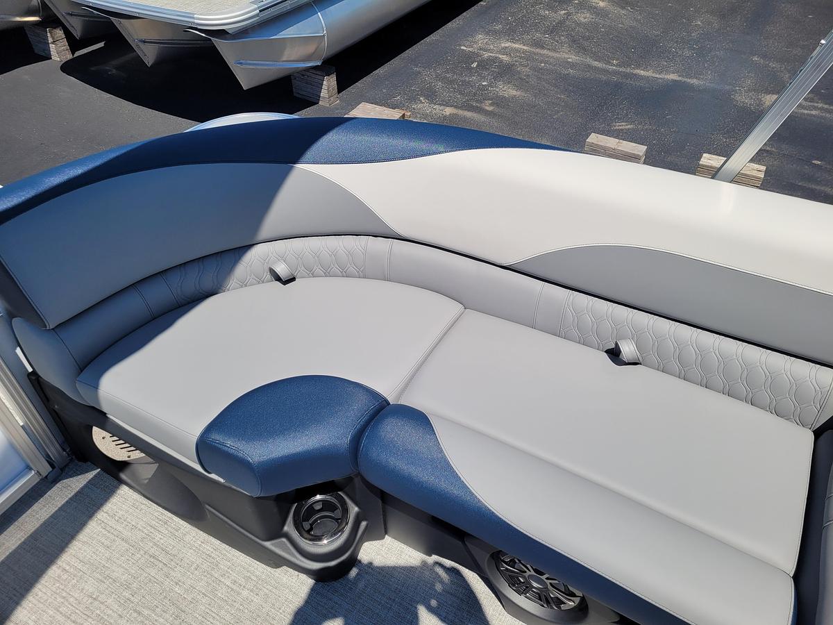 2026 Tahoe Pontoons 2385 LTZ Quad Lounger SP25