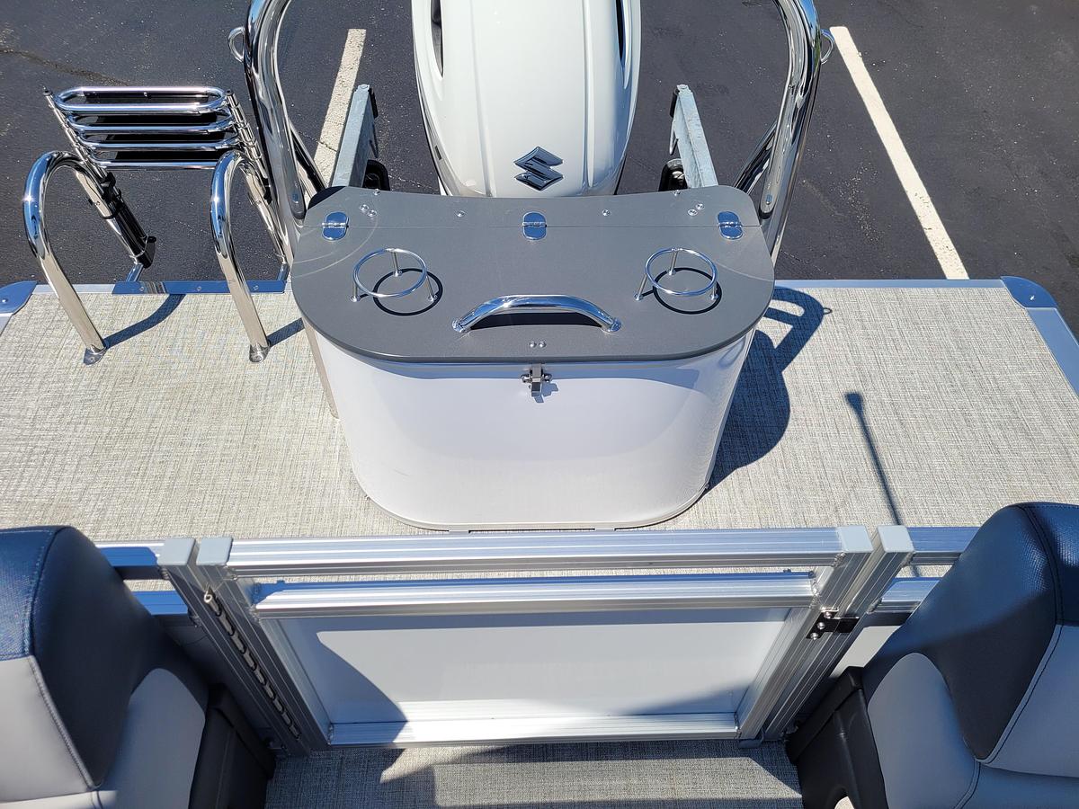 2026 Tahoe Pontoons 2385 LTZ Quad Lounger SP25