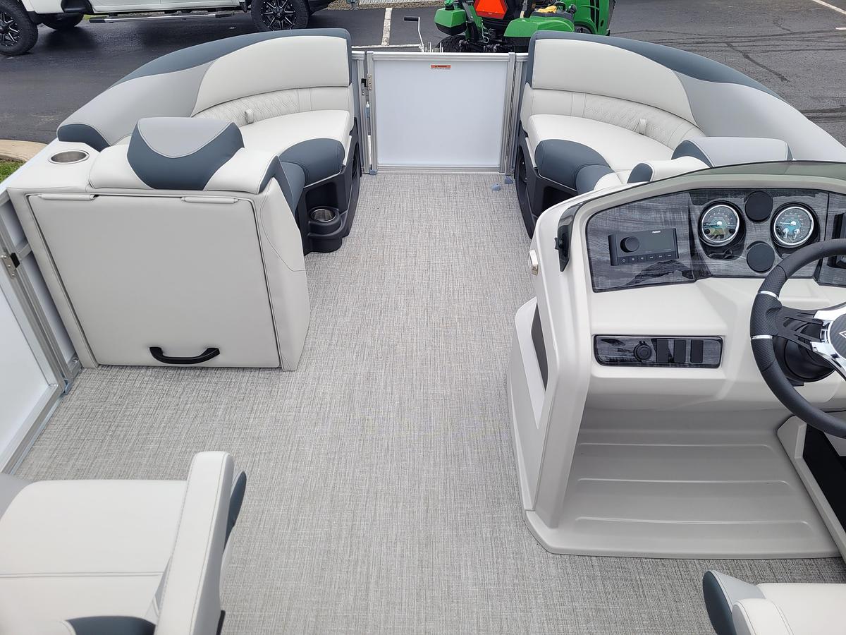 2026 Tahoe Pontoons 2185 LTZ Quad Lounger Shift