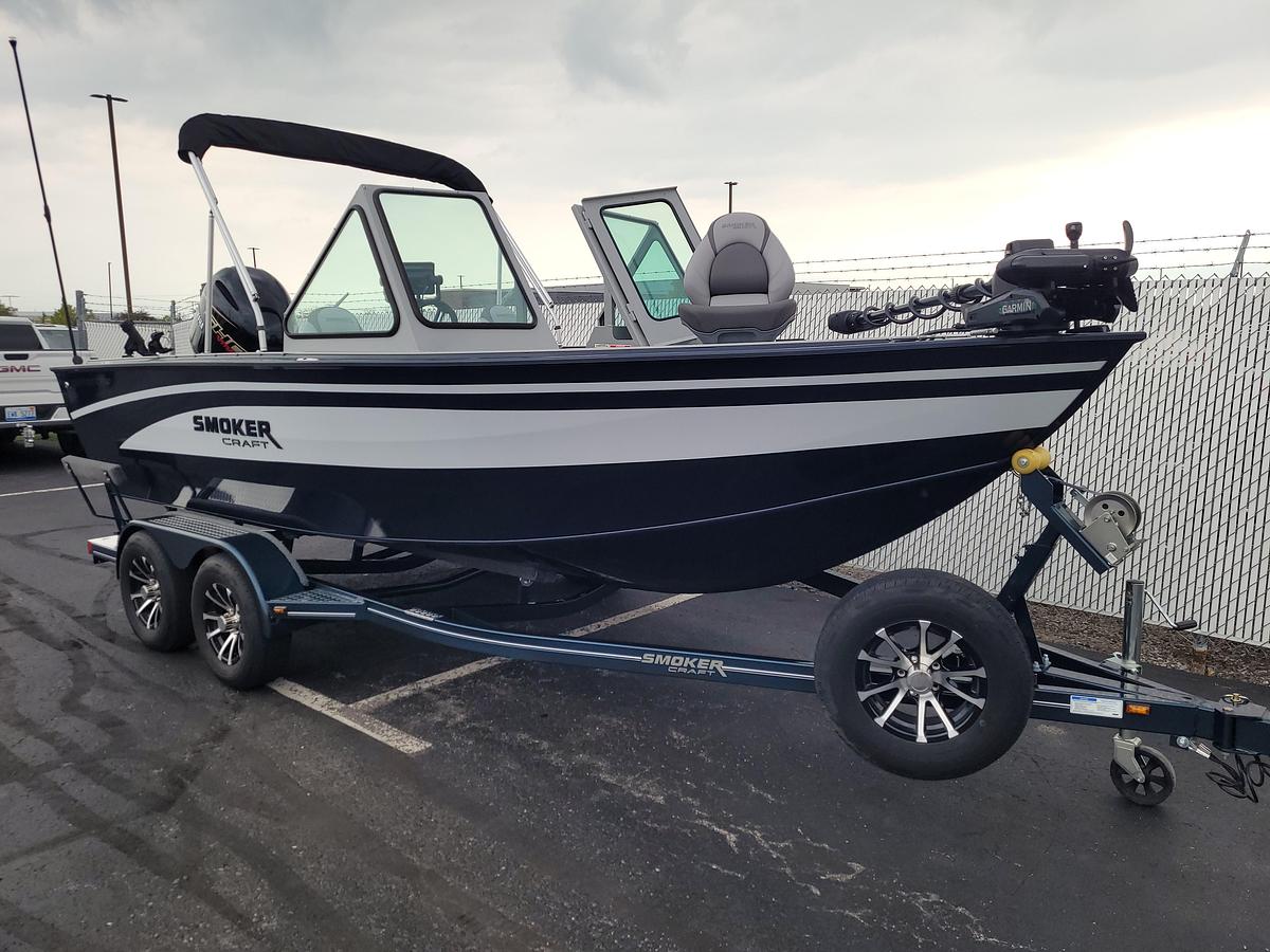 2026 Smoker Craft Avenger 188 HD PRO