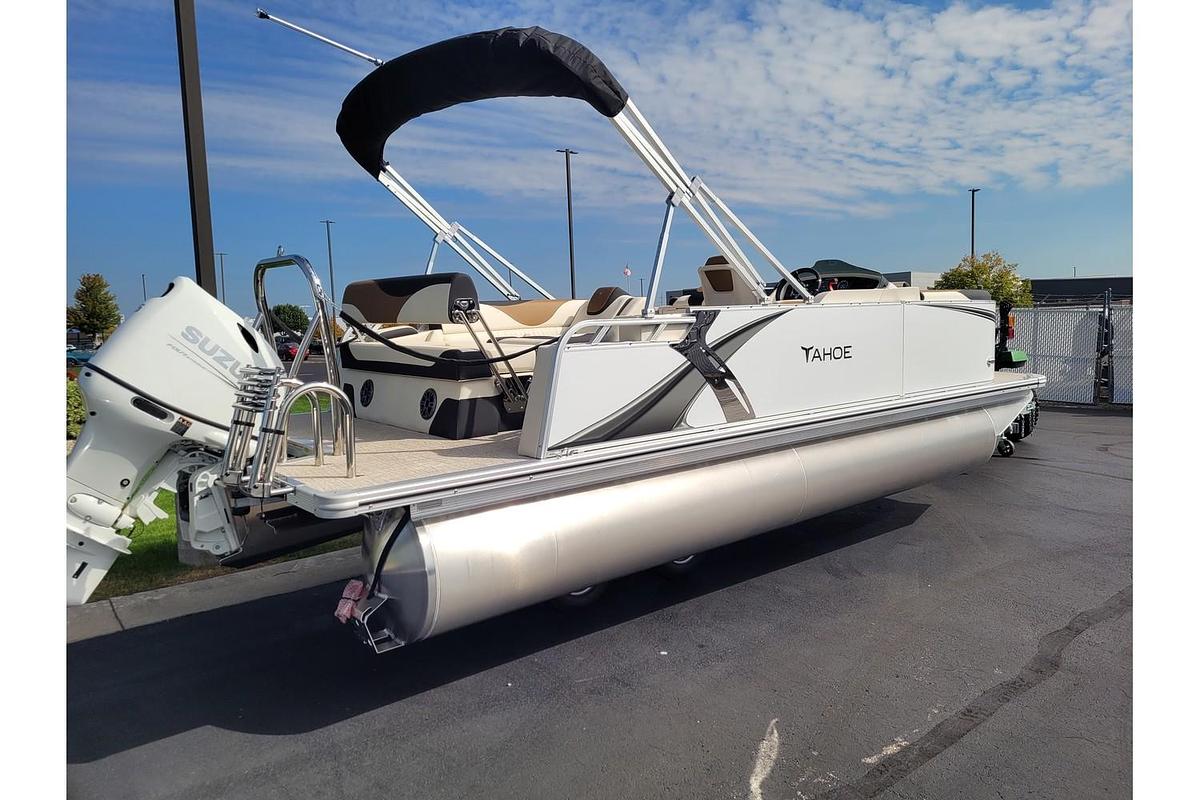 2026 Tahoe Pontoons 2185 LTZ Cruise Rear Bench