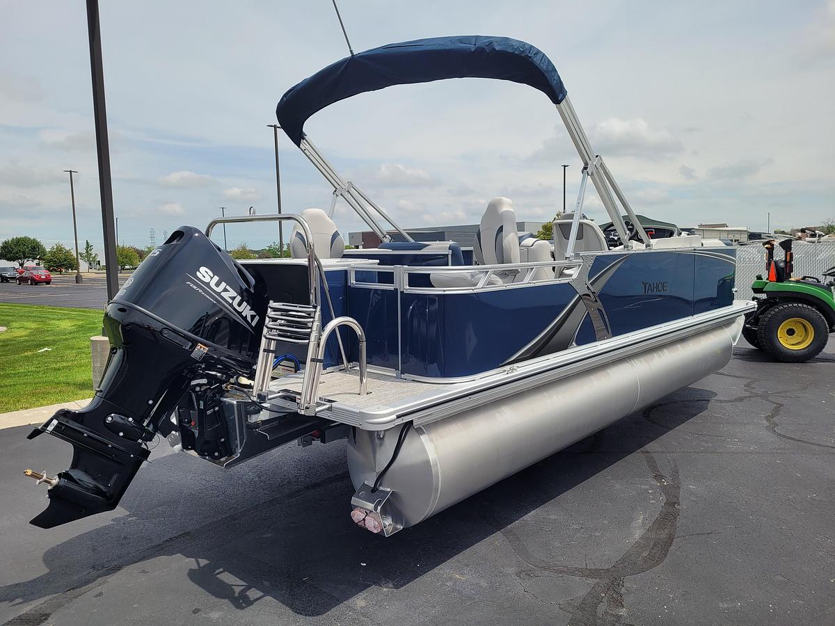 2026 Tahoe Pontoons 2185 LTZ Rear Fish