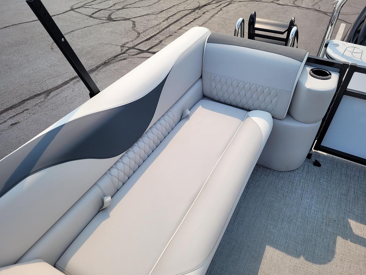 2027 Tahoe Pontoons 2385 LTZ Quad Lounger SP25