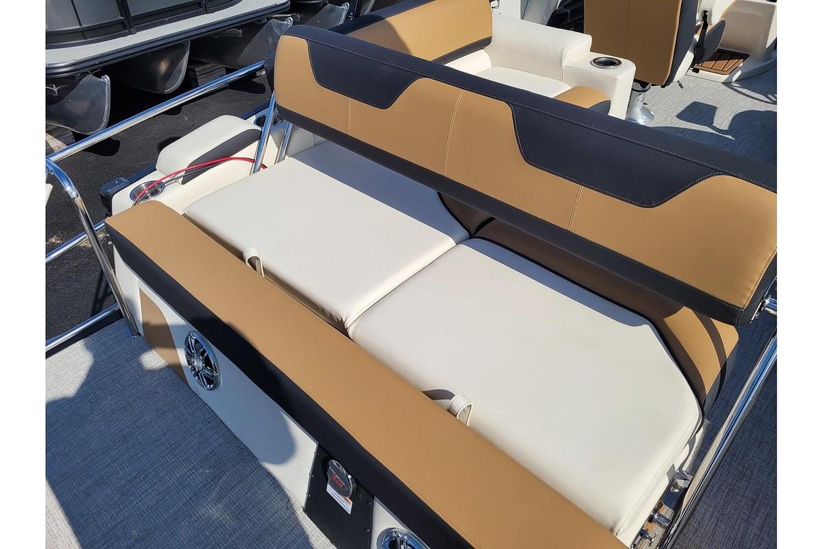 2025 Tahoe Pontoons 2585 Cascade Cruise Rear Bench Windshield 25" WG