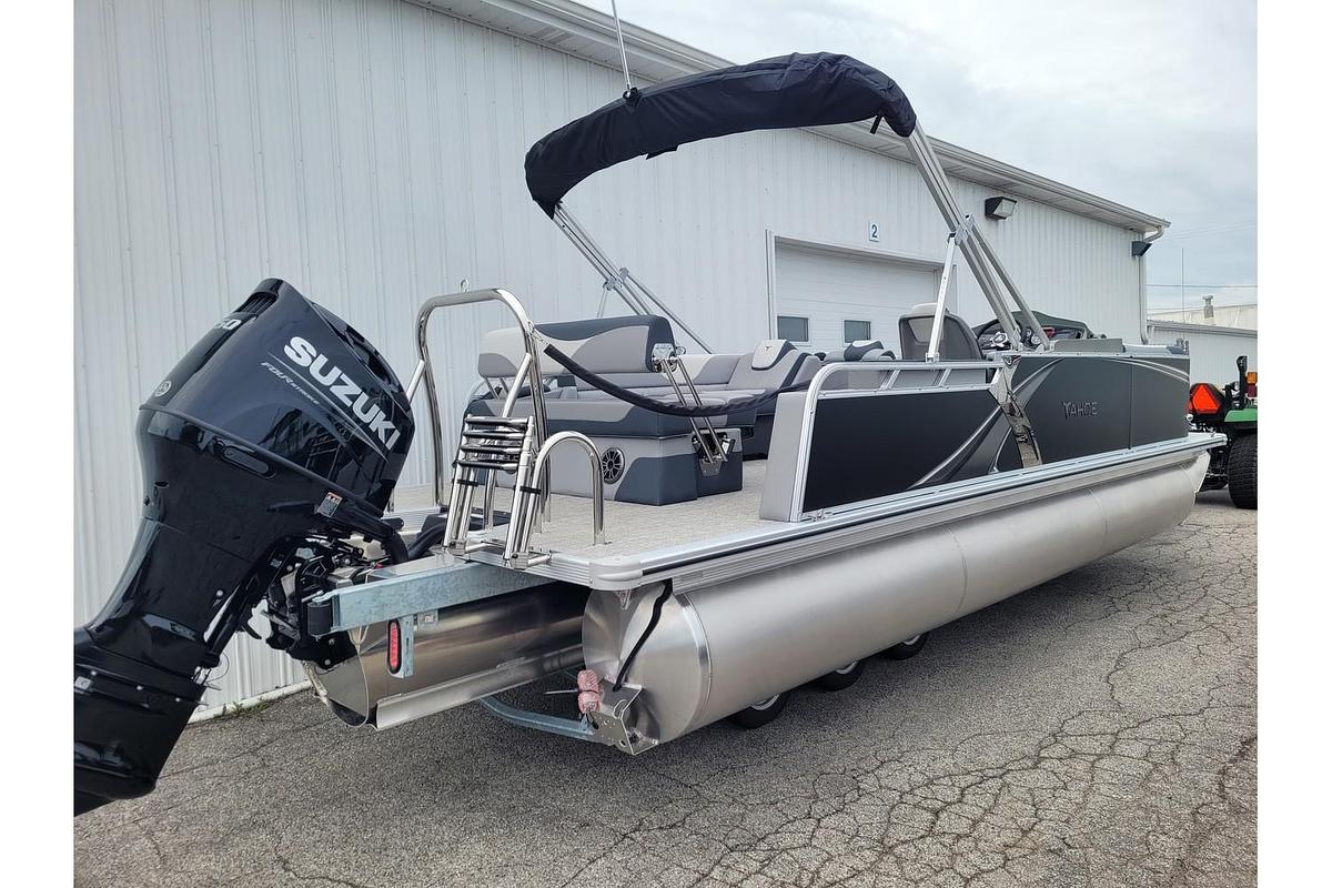 2025 Tahoe Pontoons 2385 LTZ Cruise Rear Bench 25" SP