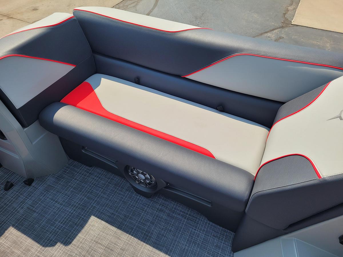 2027 Tahoe Pontoons 2180 Sport Versatile Rear Bench SP25