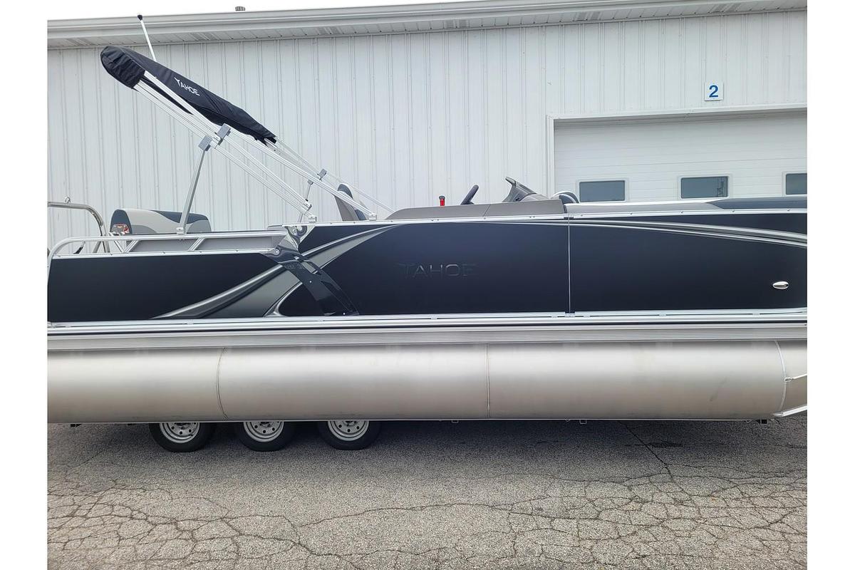 2025 Tahoe Pontoons 2385 LTZ Cruise Rear Bench 25" SP