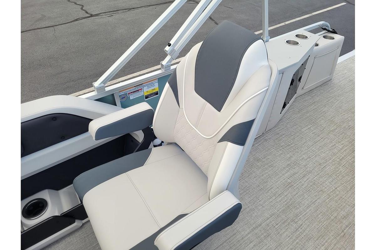 2026 Tahoe Pontoons 2385 LTZ Cruise Rear Bench 25" SP