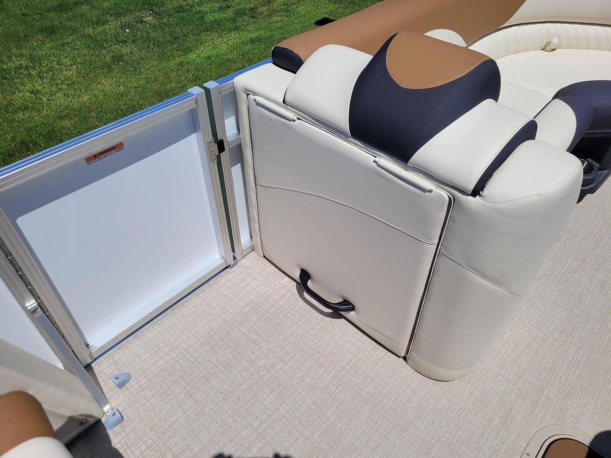 2026 Tahoe Pontoons 2385 LTZ Quad Lounger Shift SP25