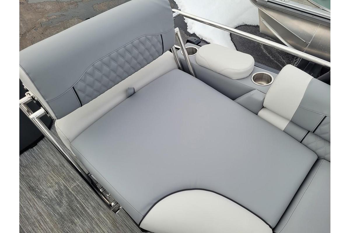 2026 Tahoe Pontoons 2585 Grand Tahoe LTD Quad Lounger 27" WG