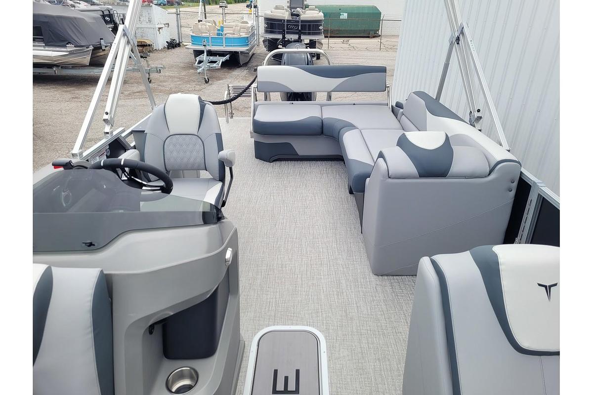 2025 Tahoe Pontoons 2385 LTZ Cruise Rear Bench 25" SP