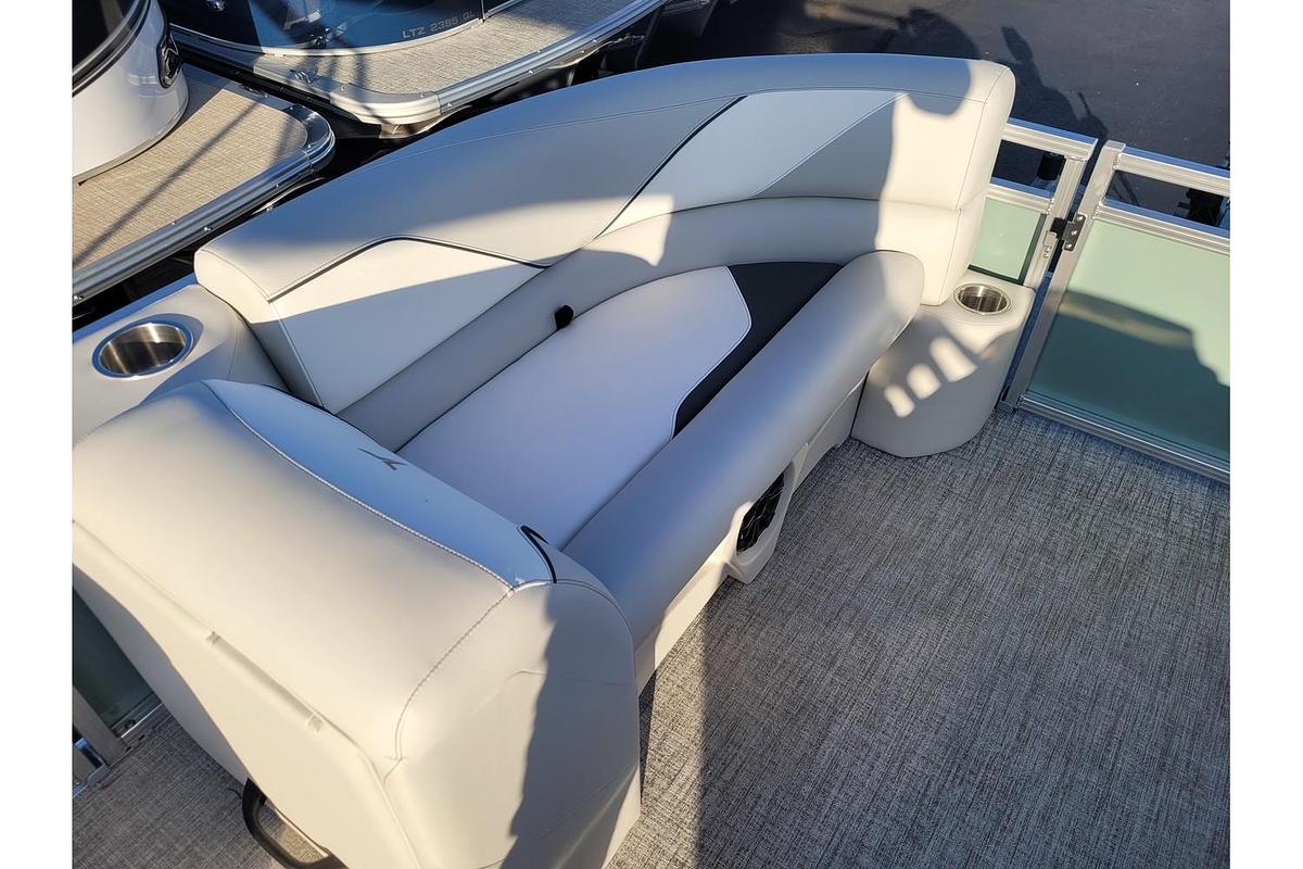 2026 Tahoe Pontoons 2185 Sport 85 Versatile Rear Bench 25" SP