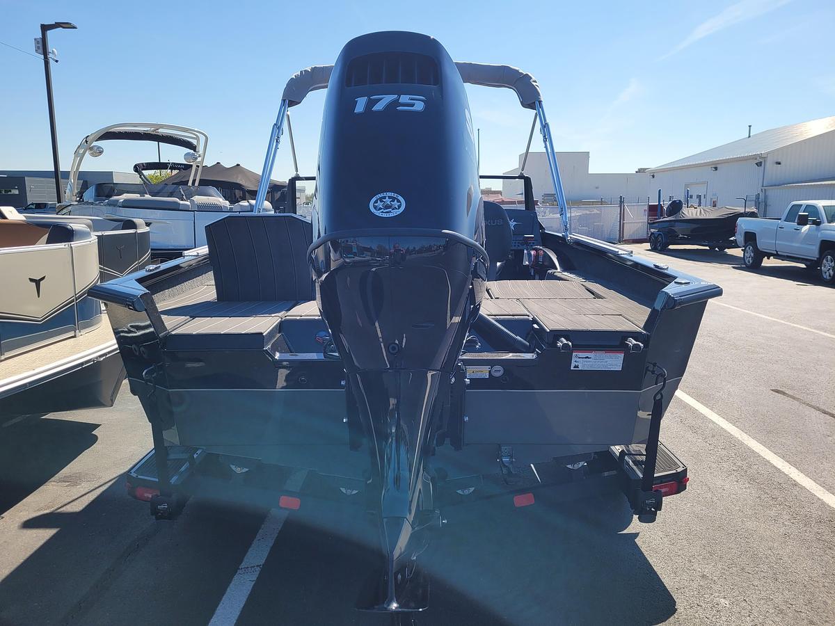 2026 Vexus ADX190