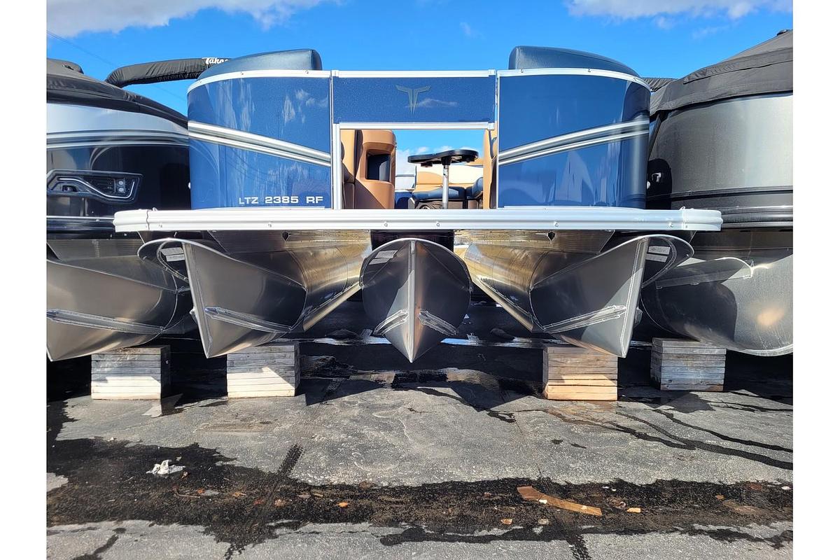 2026 Tahoe Pontoons 2385 LTZ Rear Fish 25" SP