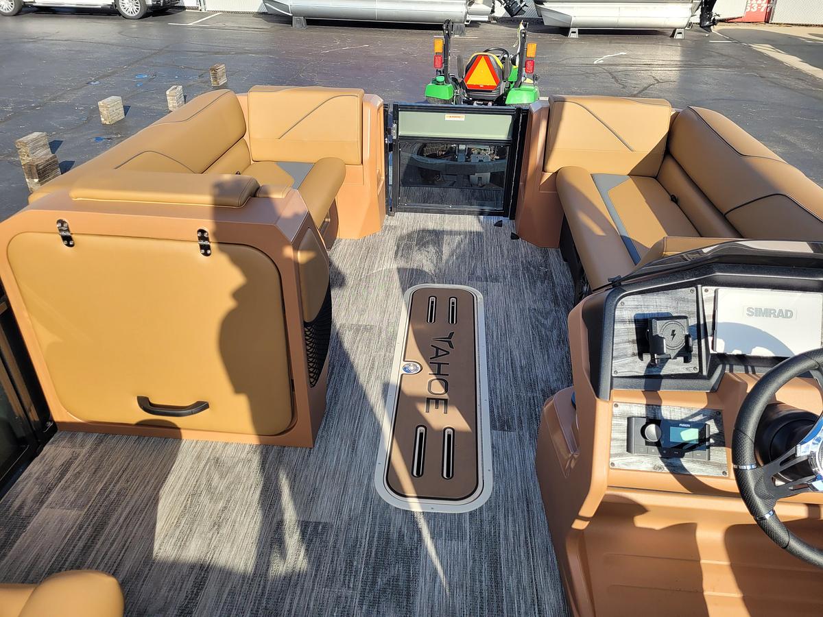2027 Tahoe Pontoons 2385 Sport 85 Rear Fish SP25