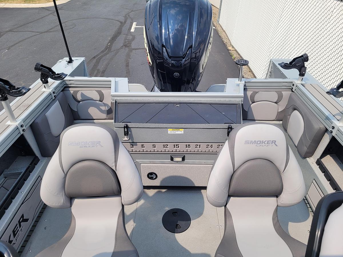 2025 Smoker Craft 210 Adventurer GLS PRO Troller