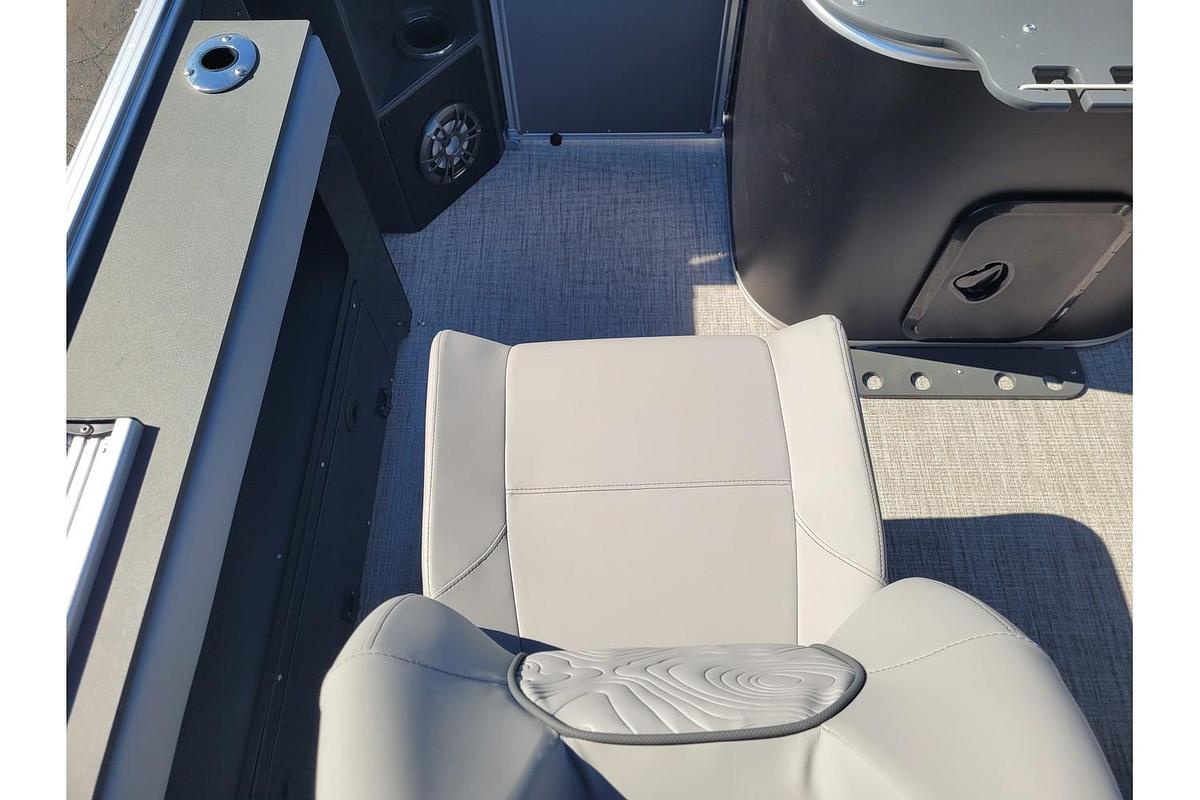 2026 Tahoe Pontoons 2585 GEOfish Center Console CRF 25" SP