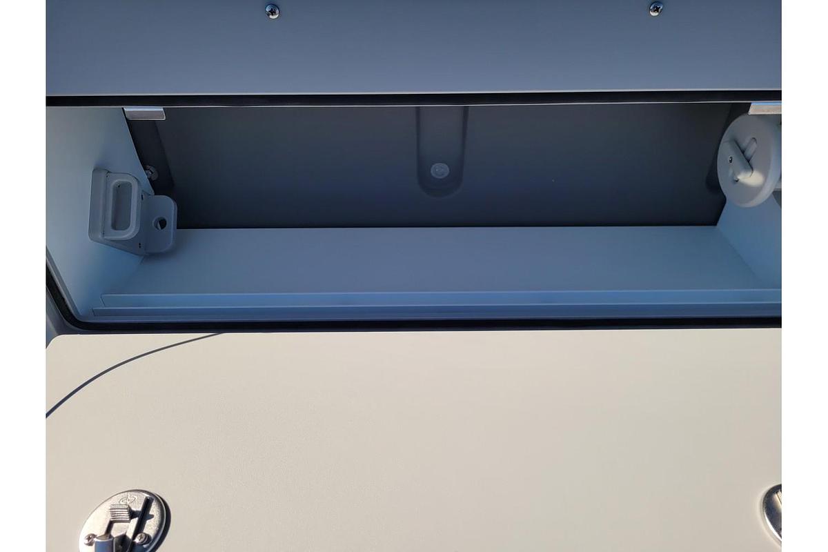 2026 Tahoe Pontoons 2585 GEOfish Center Console CRF 25" SP