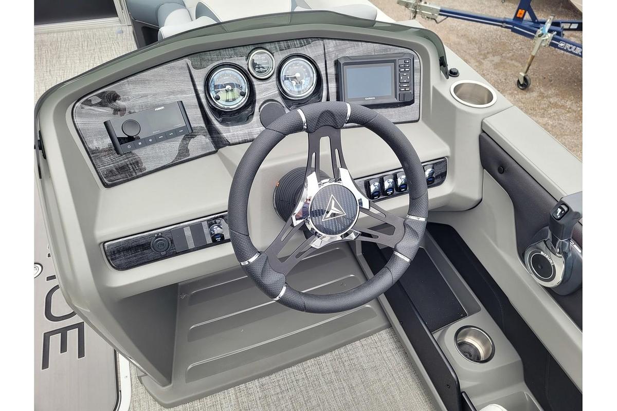 2025 Tahoe Pontoons 2385 LTZ Cruise Rear Bench 25" SP