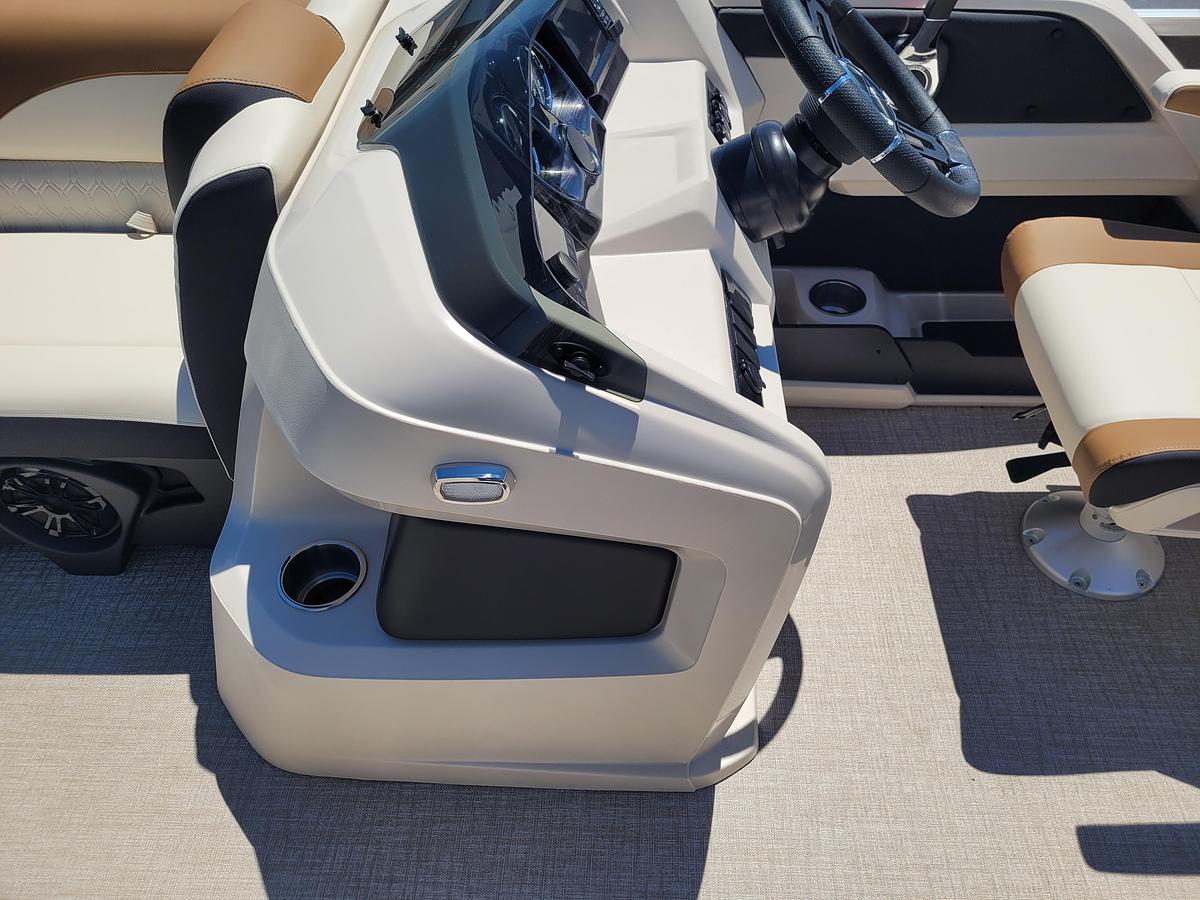 2026 Tahoe Pontoons 2385 LTZ Quad Lounger Shift