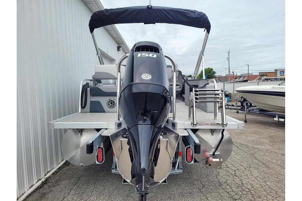2025 Tahoe Pontoons 2385 LTZ Cruise Rear Bench 25" SP