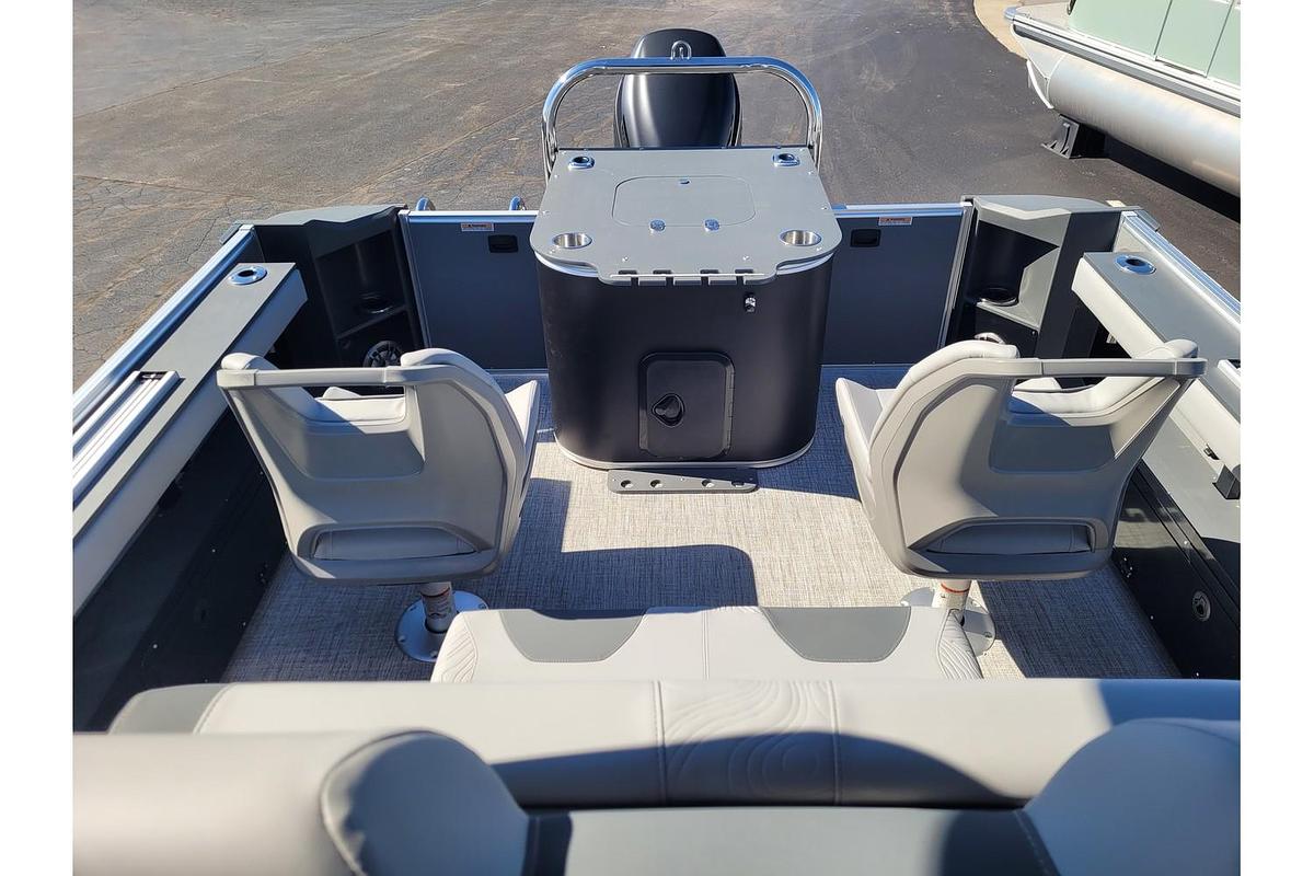 2026 Tahoe Pontoons 2585 GEOfish Center Console CRF 25" SP