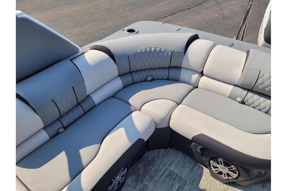 2025 Tahoe Pontoons 2585 Grand Tahoe LTD Elite Winshield 27" WG