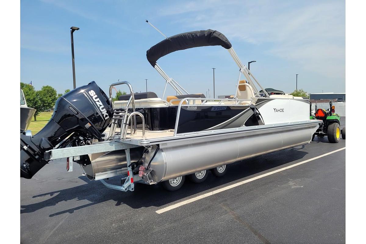 2026 Tahoe Pontoons 2385 LTZ Versatile Rear Lounger 25" SP