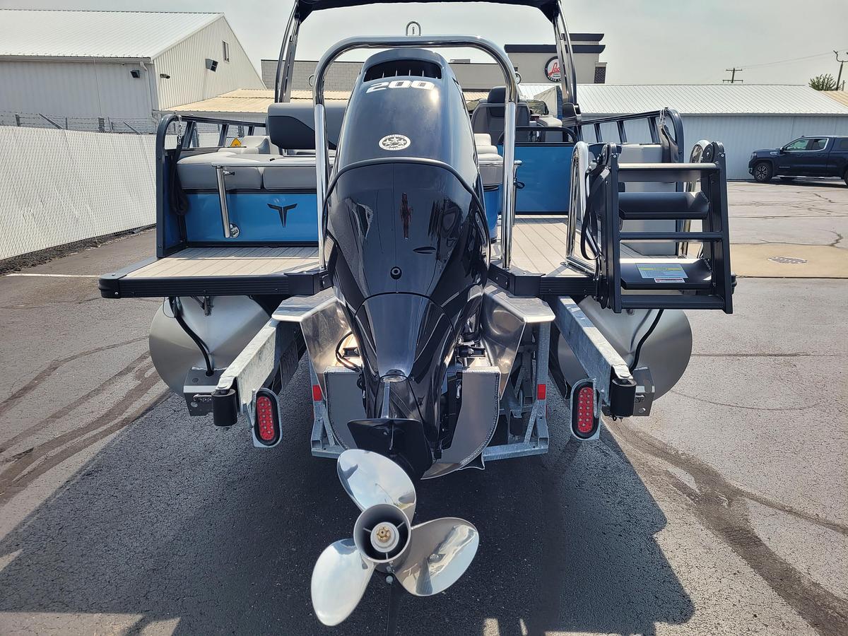 2027 Tahoe Pontoons 2385 Sport 85 Versatile Rear Bench SP25