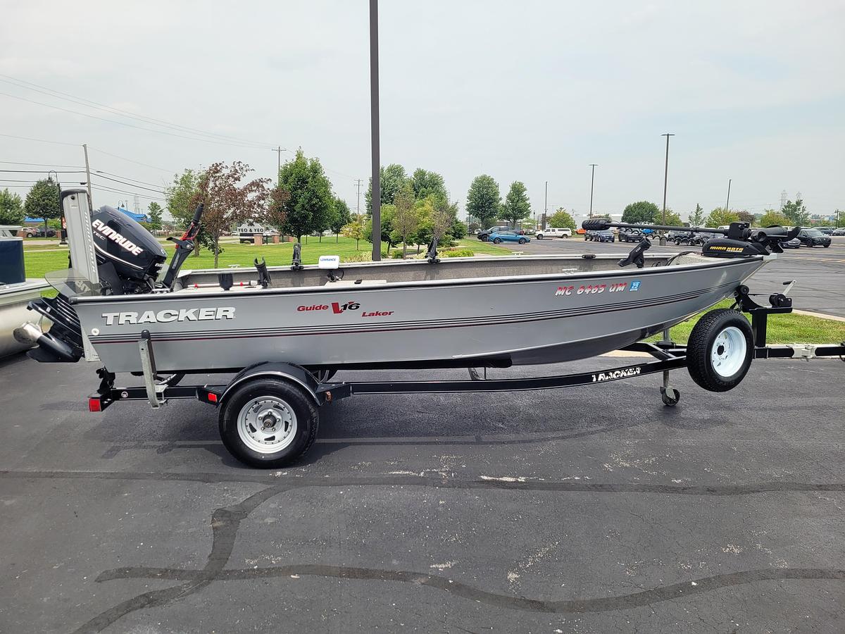 Used 2012 Tracker Guide V-16 Laker