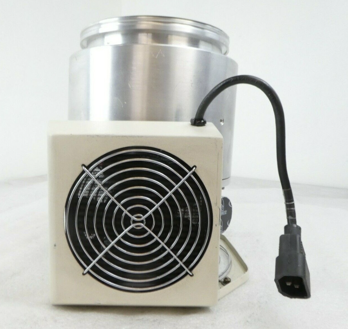 Used VARIAN TV 551 NAVIGATOR 9698922S001 Turbomolecular Pump Turbo Tested Working