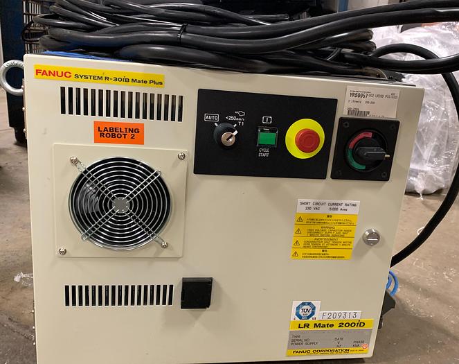 Used FANUC LR MATE 200ID/7C CLEAN ROOM 6 AXIS ROBOT WITH R30IB MATE CONTROL