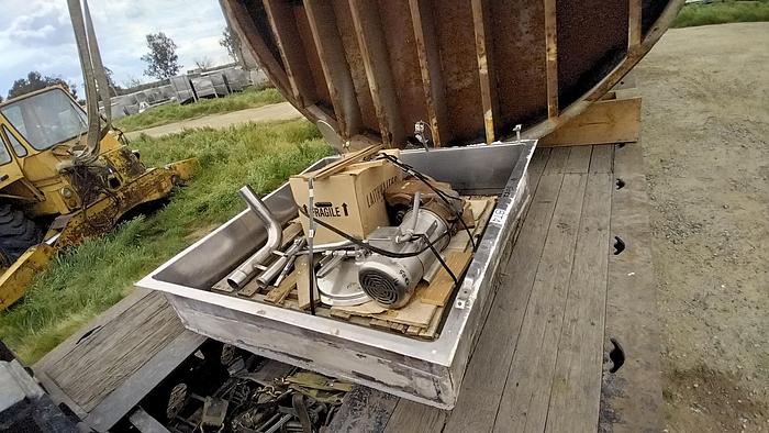 Used Tank, 10,000 Gallon, S/st, Jkt, Agit, DCI, Silo #C744332