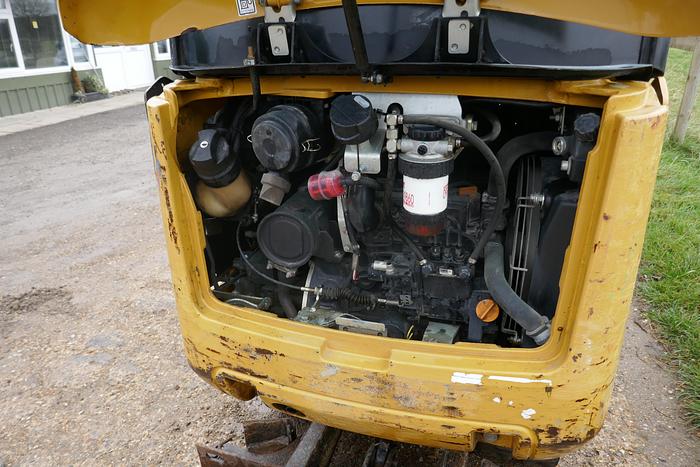 Used 2016 CAT 301.7D