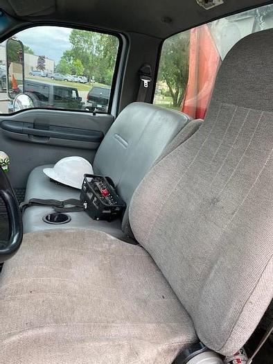 Used 2001 Ford F750 Terex BT3400 Crane Truck - M74771